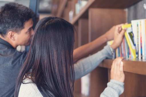 7 Best Bookstores in Colorado!