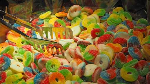 9 Best Candy Shops in Colorado!
