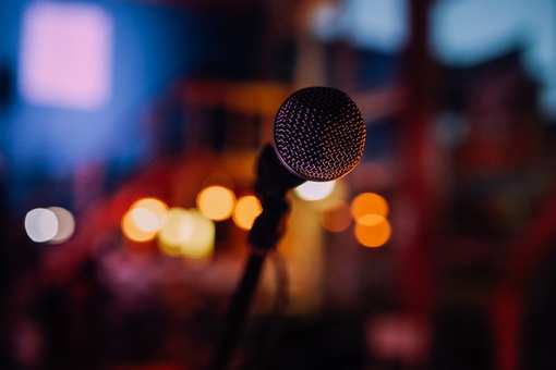 5 Best Comedy Spots in Colorado!