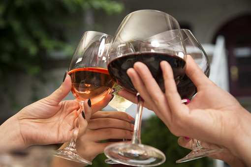 6 Best Paint & Wine Spots in Colorado 2025!