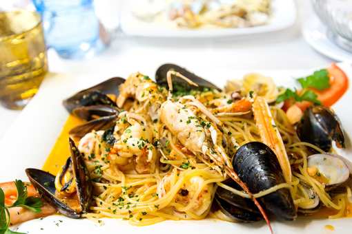 The 9 Best Seafood Restaurants in Colorado!